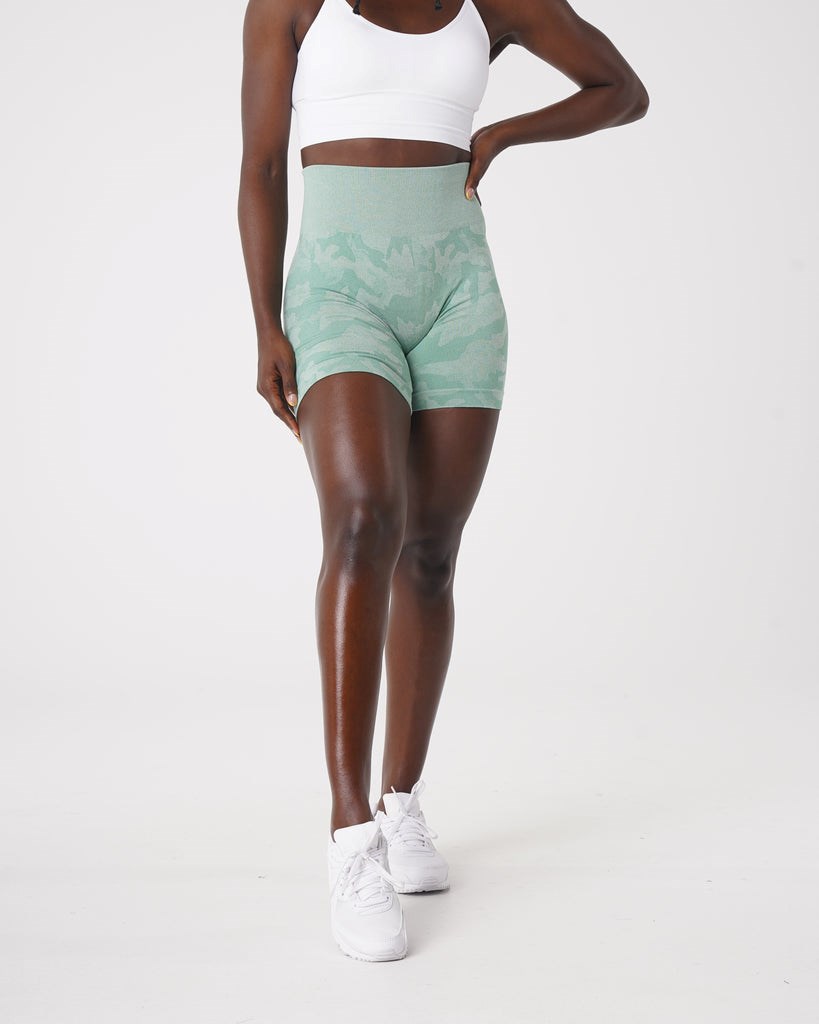 NVGTN Camo Seamless Shorts Zelene | SMU-306821