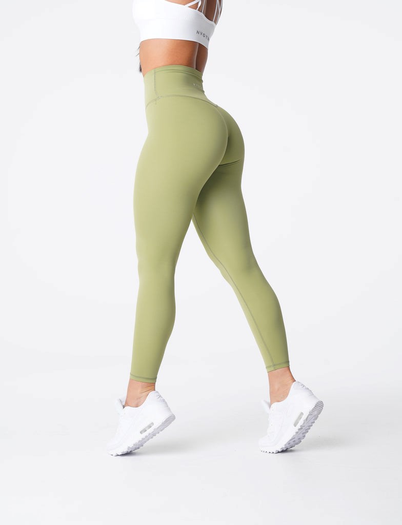 NVGTN Signature 2.0 Leggings Olivovo Zelená | QAC-043895